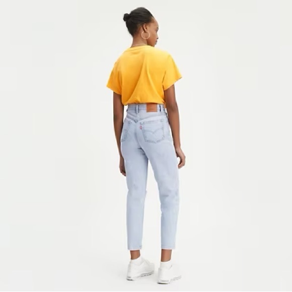 Vintage Levi mom jeans light wash - Picture 11 of 11